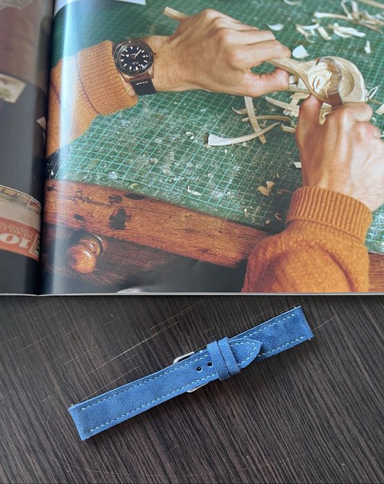 Curea pentru ceas lucrata manual din piele italiana suede