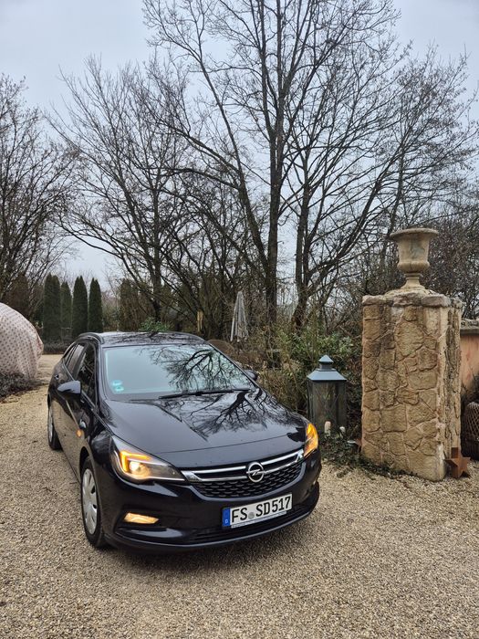 Opel Astra k 09.2018