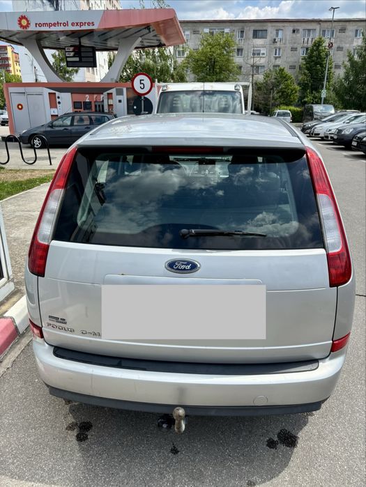 DE VANZARE ford focus c max 2004