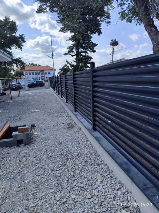 Ограда тип щора - ламелна ограда