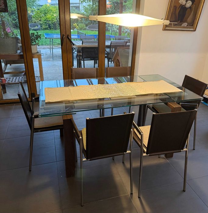 Masa si scaune dining