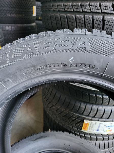 225/55/17 LASSA 4бр