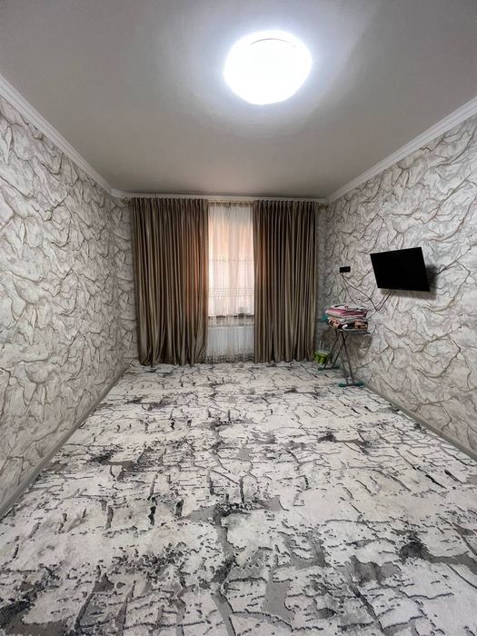 Продаётся квартира в хорошим состояние
