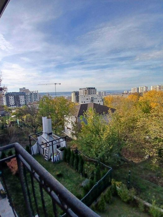 Къща в Варна-м-т Кочмар площ 264 цена 415000