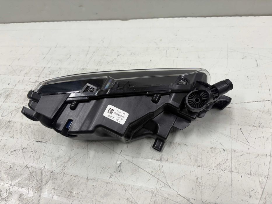 Ляв халоген / Десен халоген БМВ Ф40 BMW F40 М за броня М-пакет