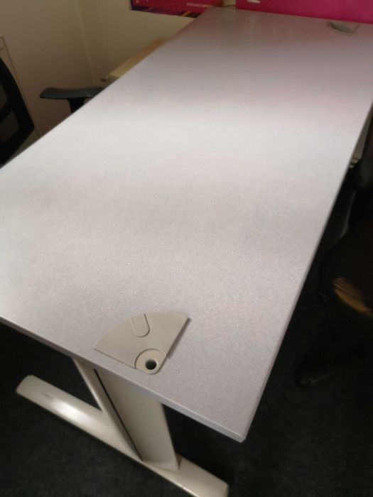 Vând mobilier birou
