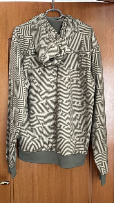 Качулкa Burton S размер