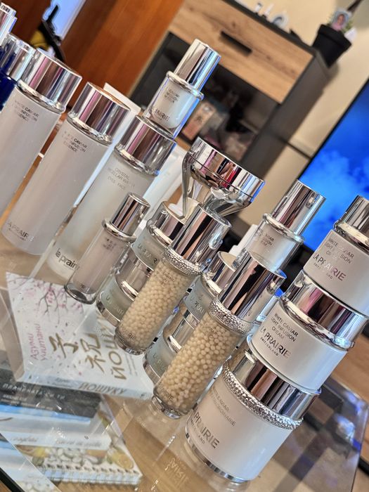 Висок клас козметика за лице * La Prairie *