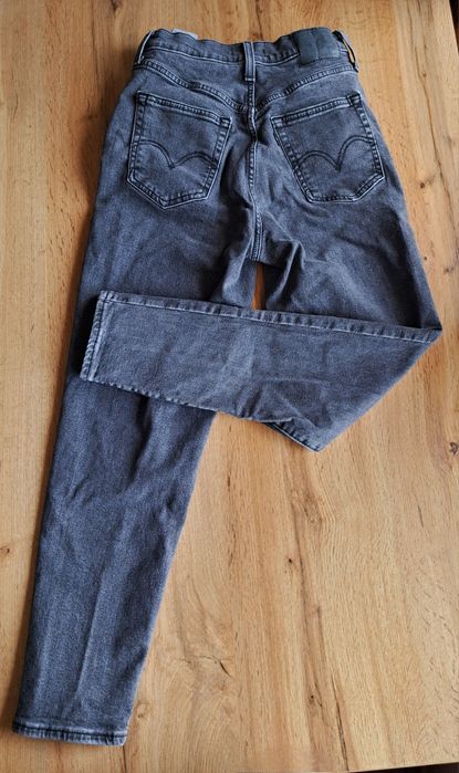 Дънки Levi's mom fit+риза 20евро