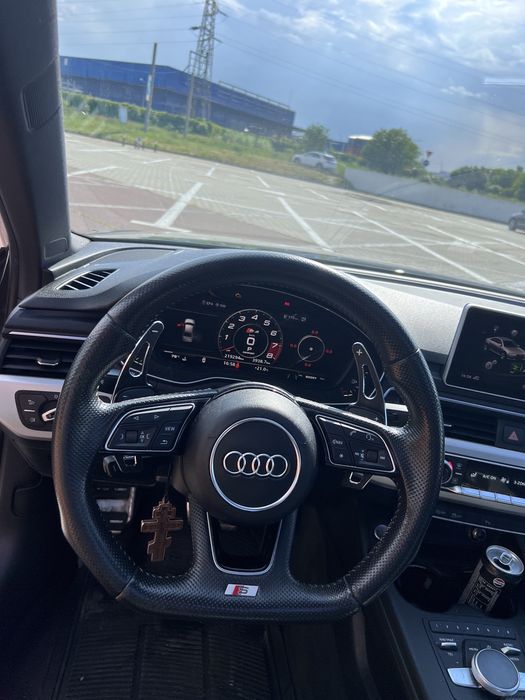 Audi A4 B9 2.0TFSI 252 cp 220.000 km