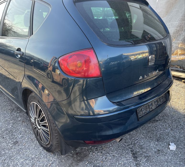 Seat Altea заден капак задна броня стопове
