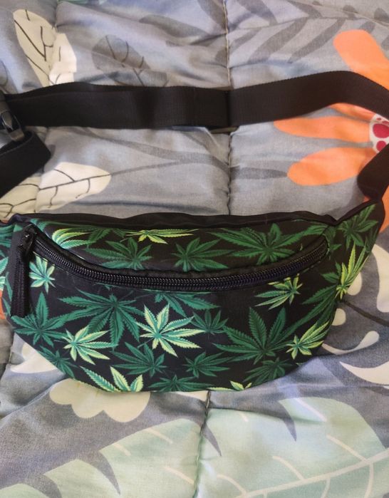 Мъжка Чанта(През Рамо)