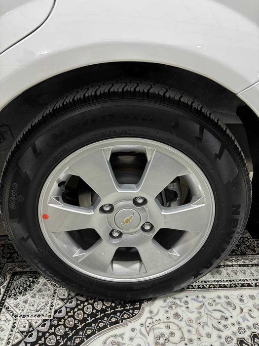 Gentra sotiladi 2022-yil 24 000 km yurgan xalol o'ziniki