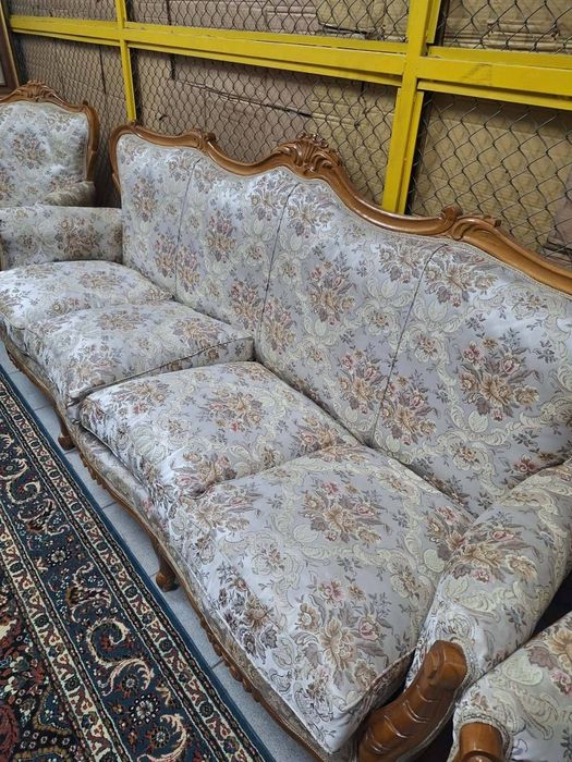 Старинни гарнитури  антика винтидж