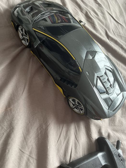 Masina cu telecomanda lamborghini