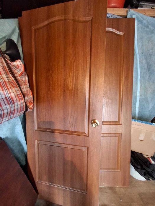 продам двери б/у в отличном состоянии