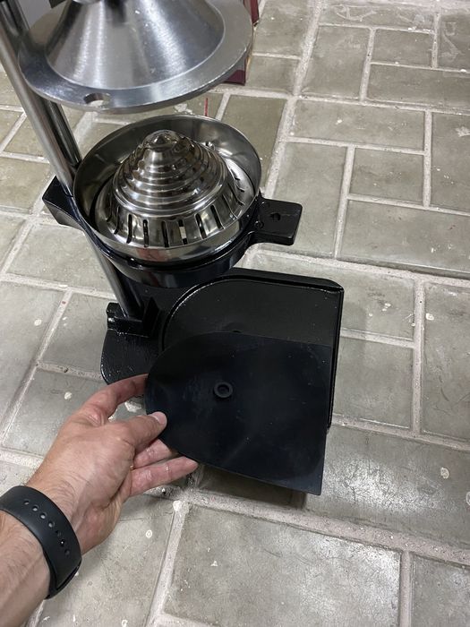 Соковыжималка пресс! для граната, цитрусовых.