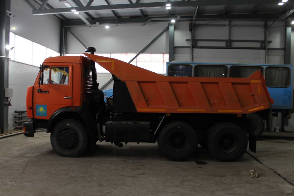 Продам Камаз 55111