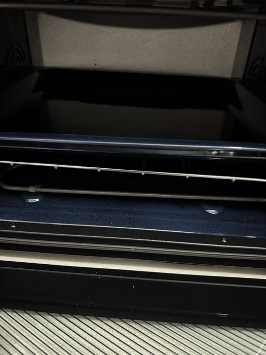 Продам электрическую печку