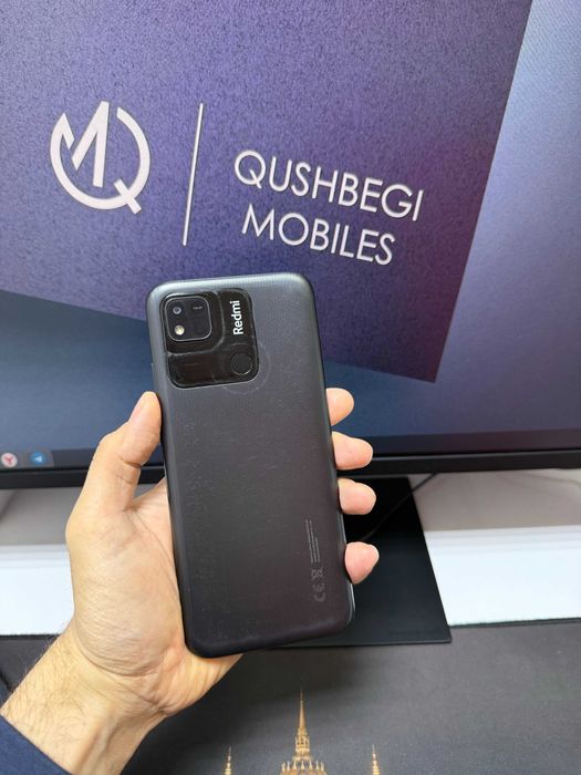 Oynasida treshina bor  Redmi 10A 4*64GB Srochno