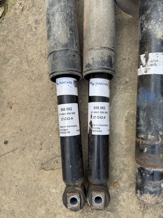 Задни и предни амортисьори от е46