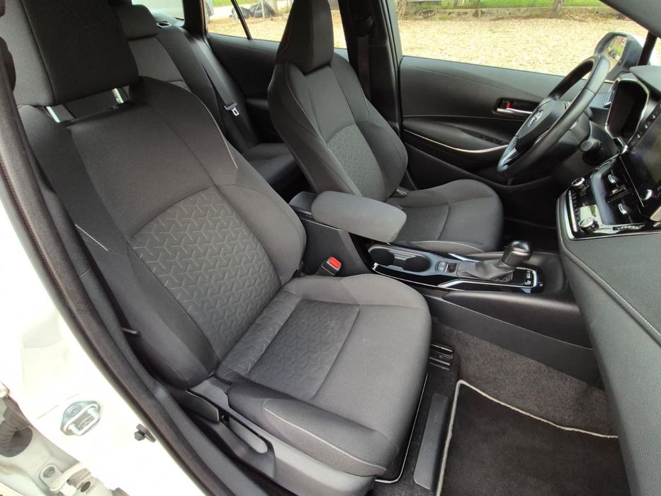 Toyota Corolla Toyota Corolla Touring Sports 1.8 Hybrid – 2020 – Echipare Dynamic Bus