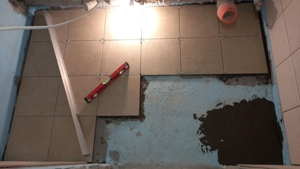 Шпатлёвка,обои...