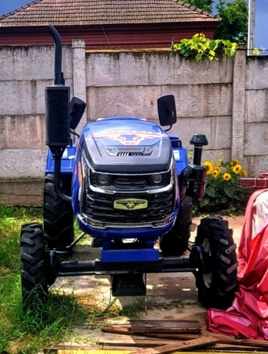 Tractor livada 4*4 20 Cp NOU