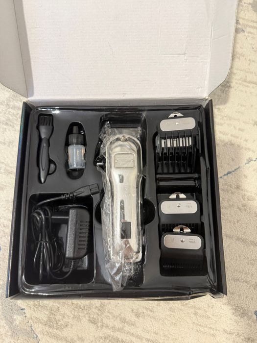 Машинка универсальная для стрижки волос