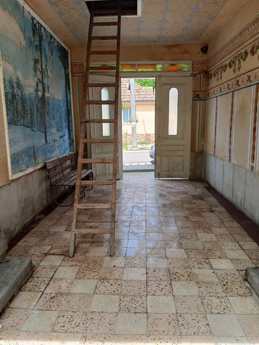 Vând casă în Ciclova-Română