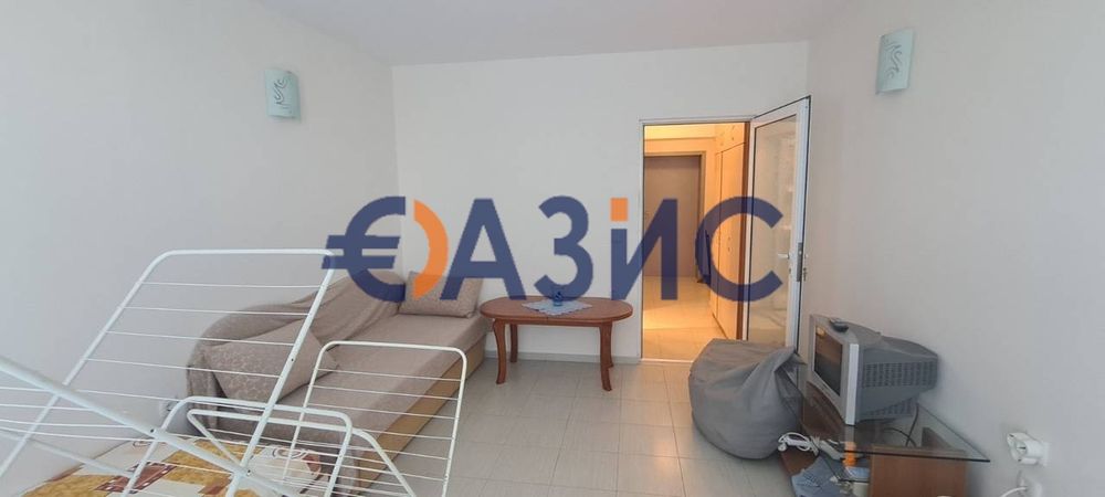 Продава се Тристаен апартамент в Черноморец - 100 кв.м за 1000 €/кв.м - Снимка #12