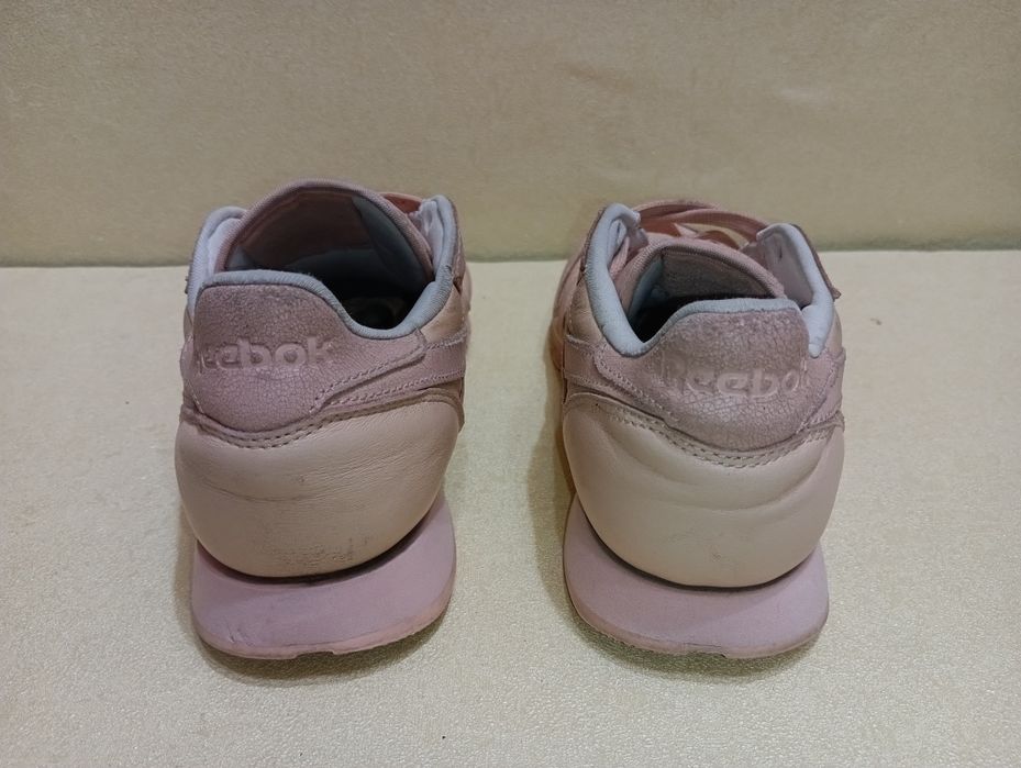 Reebok кожени N 40 - 27 лв