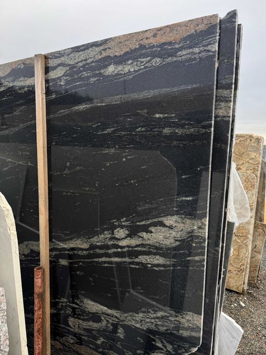 Granit negru pentru interior si exterior