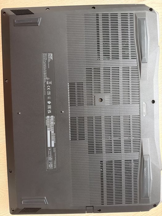 Лаптоп. Acer Nitro 17 – i7-13620H / RTX 4060 / 32GB RAM / 1TB SSD