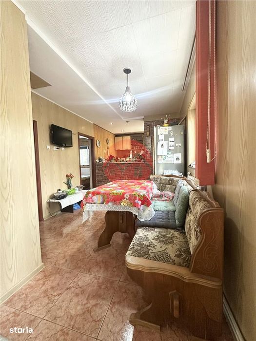 Casa din Caramida, Amprenta 80 mp si Teren 215 mp, Lumina
