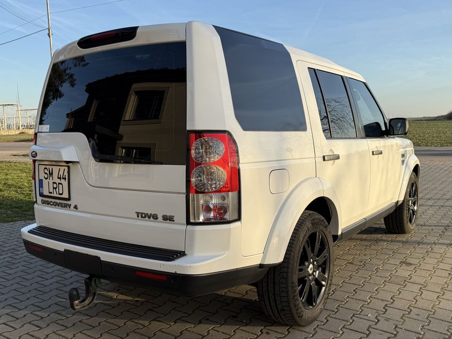 Land Rover Discovery 4 SE 3.0TDV6 2012