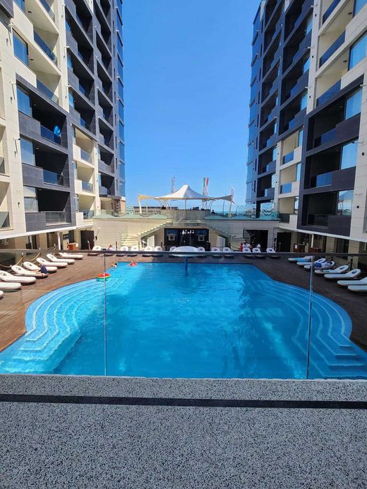 Apartament 2 Camere Building Stefan Mamaia Nord – Prima Linie, Piscină