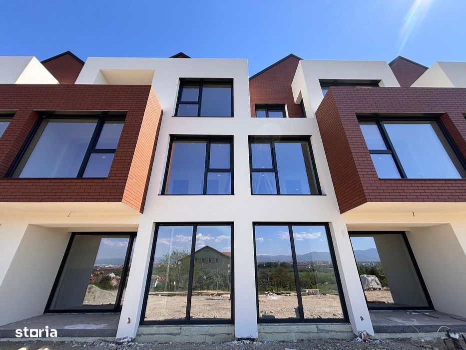 Casa de vanzare in Sibiu, concept modern, panorama deosebita, 137 mpu