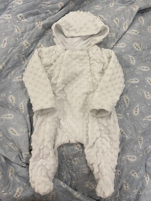 Продам конверт комбинезон на выписку