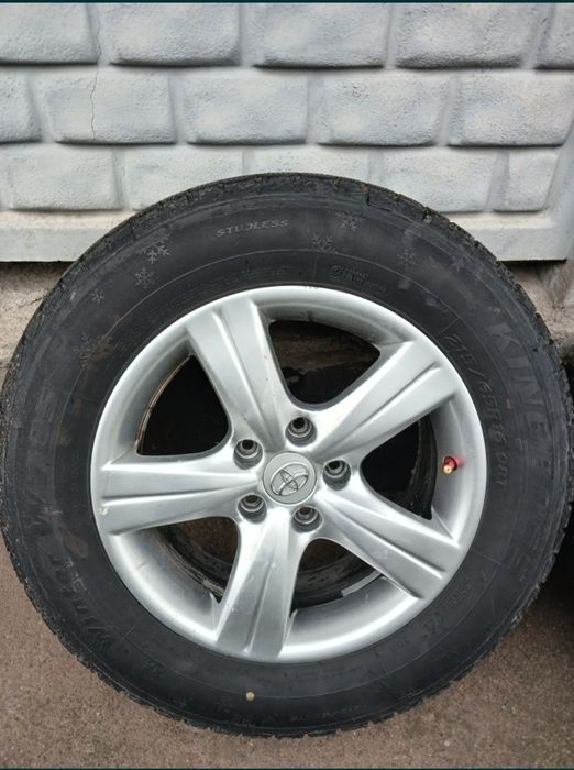 Диски с резиной  .