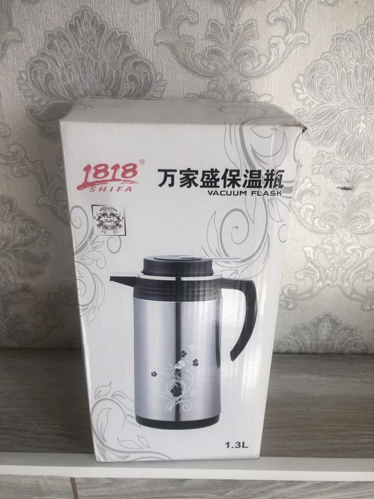 Продам термос на 1.3литра