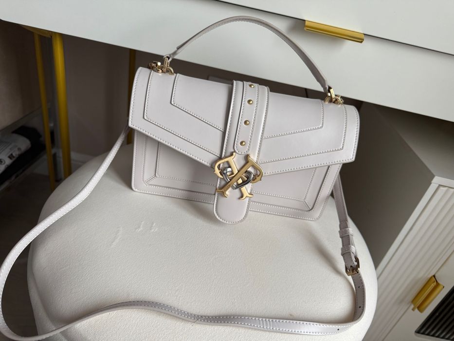 Кожена чанта Pinko