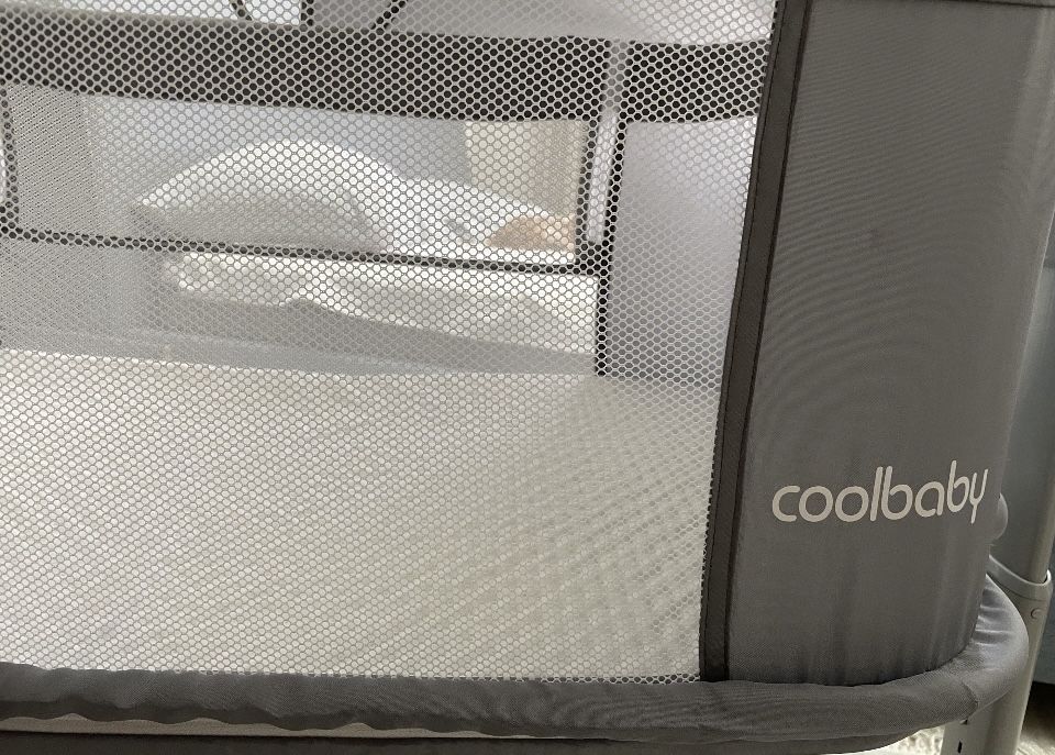 Продается прикроватьная люлька