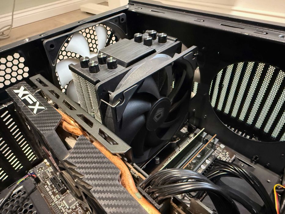 PC Gaming i7-7700 / RX 580 4GB / 16GB RAM / SSD Samsung 256 / HDD 1TB