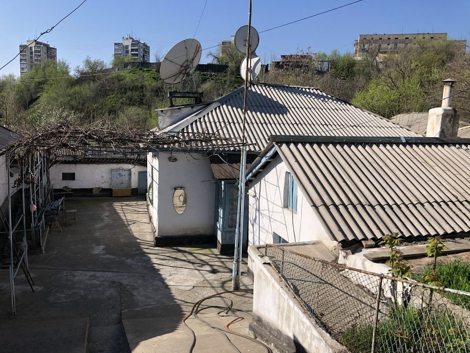 Продам дом Кошкар-Ата 100  в городе шымкент по