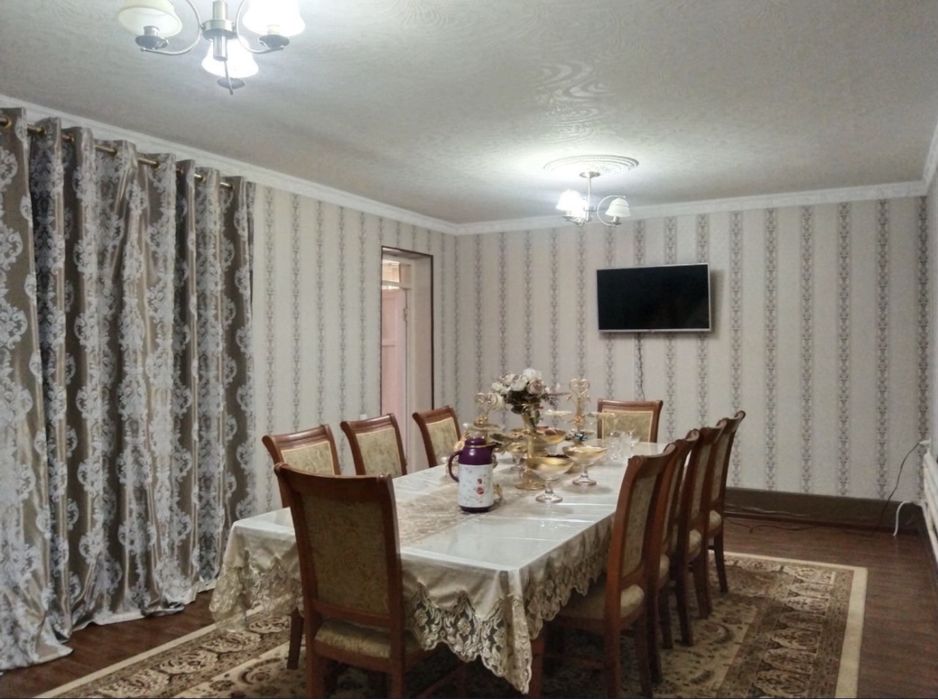 hovli sotiladi. id-068