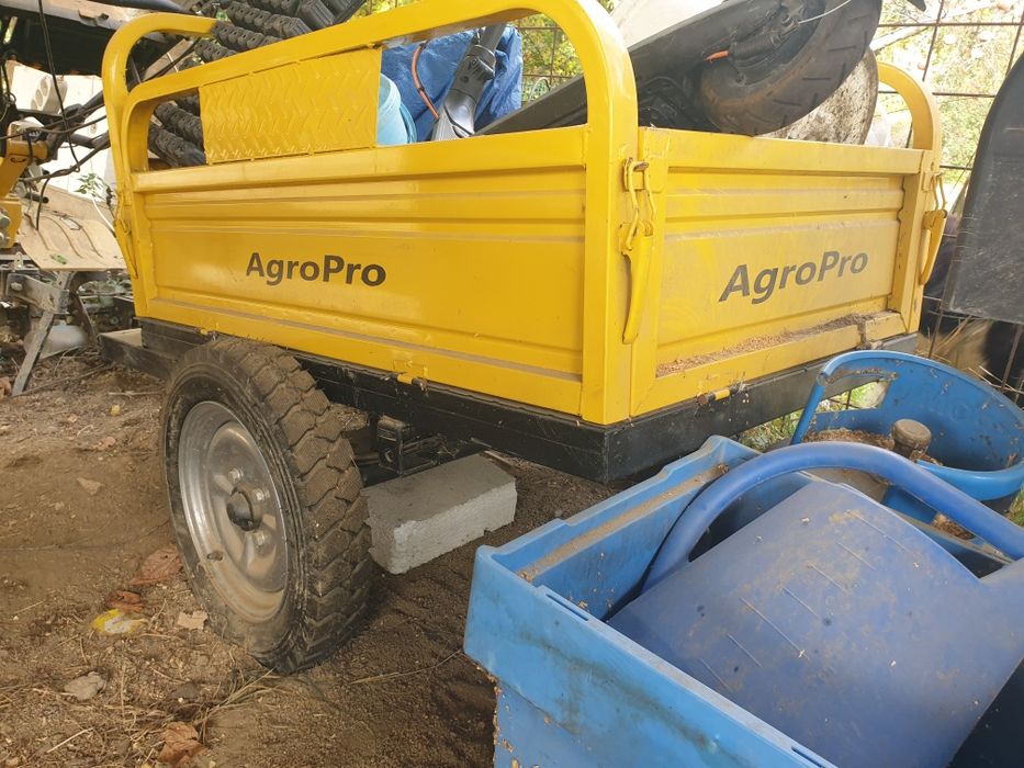 Remorca motocultor 550 kg