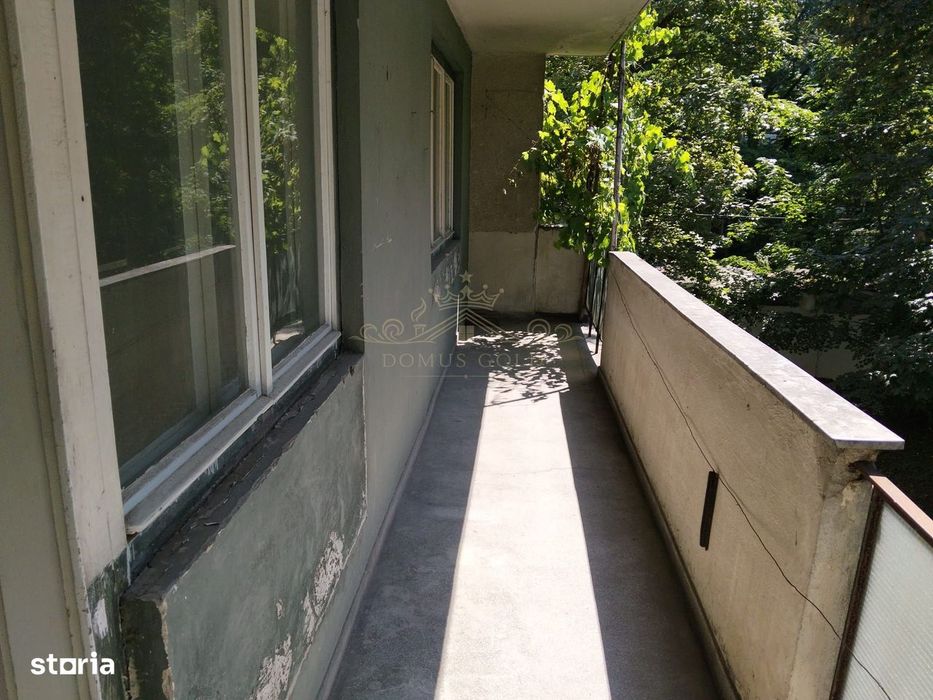 Vind apartament 3 camere in Gheorgheni .