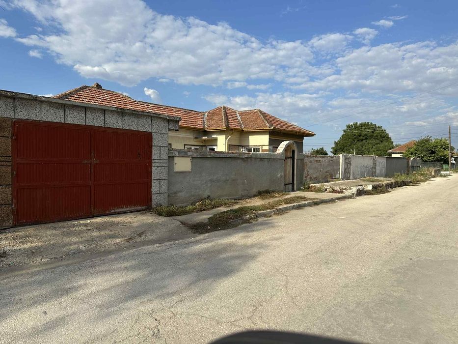 Продава се Къща в с. Айдемир, Област Силистра - 120 кв.м за 574 €/кв.м - Снимка #2