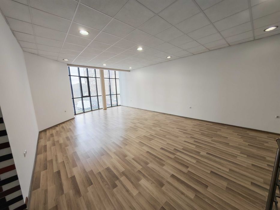 Дава се под наем Магазин в Перник, Изток - 120 кв.м за 600 € - Снимка #8